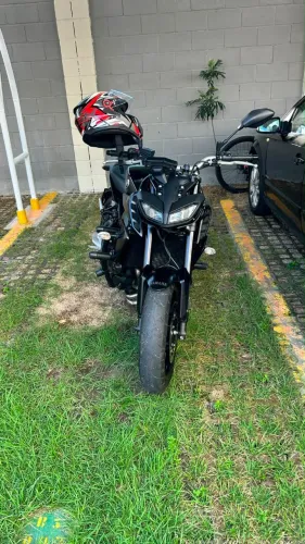 Yamaha MT-09 2024 - Preta A mais completa,  fino trato / Full Acessórios