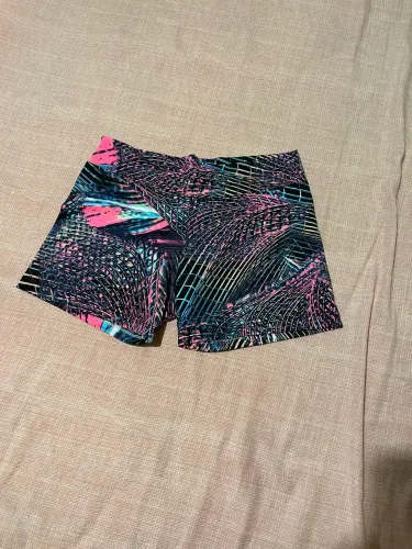 Shorts academia