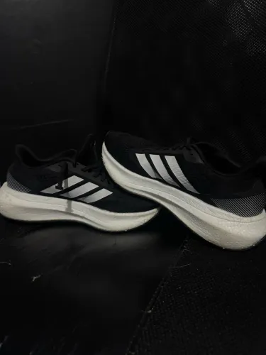 Tênis Adidas Boost Run