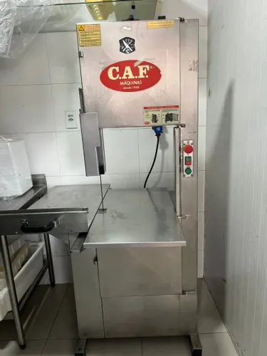SERRA FITA INDUSTRIAL PARA ACOUGUE