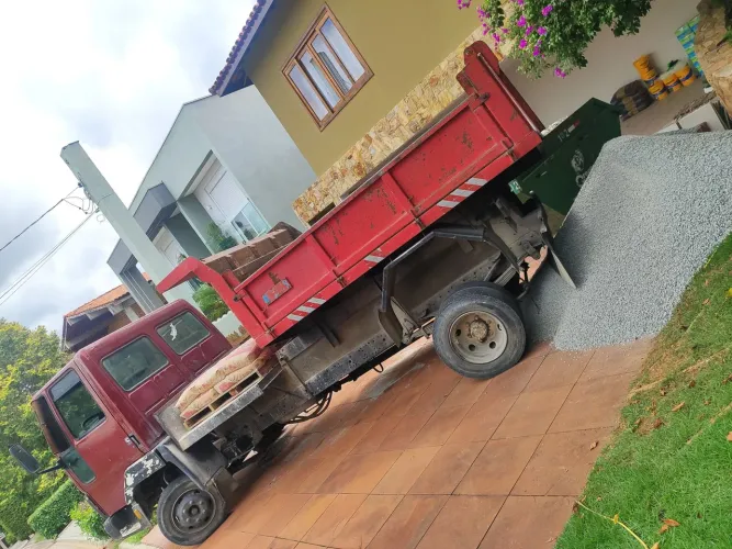 FORD CARGO 815