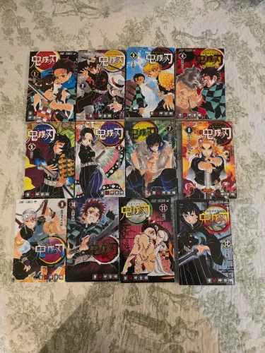 Coleção mangá (EM JAPONÊS) Demon Slayer 1-23 COMPLETA