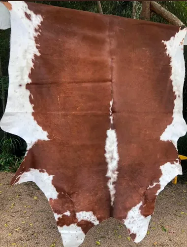Tapetes em couro para decoração