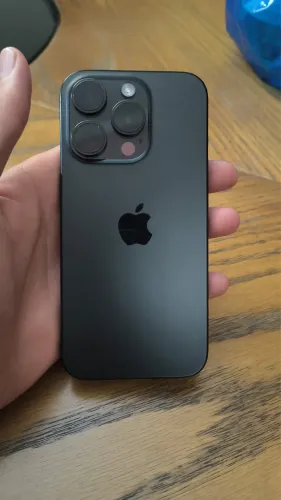 iPhone 15 pro 256 gb
