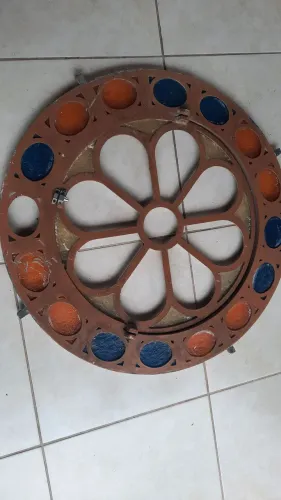 Janela antiga de ferro