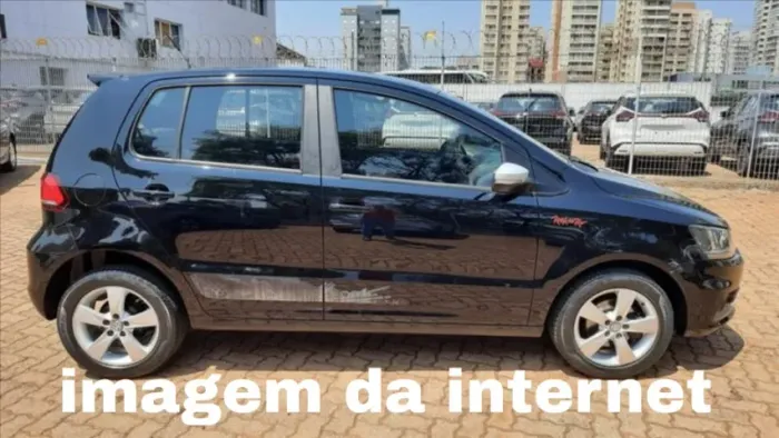 Volkswagen Fox Trendline 1.6 Flex 8V 5P 2015
