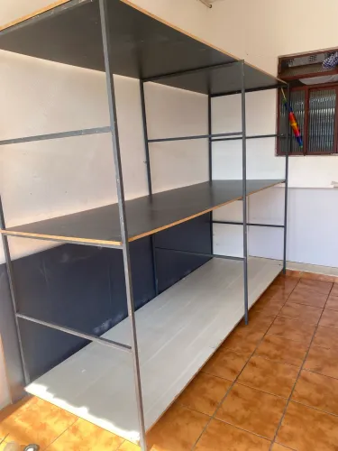 Prateleira top para organizar o seu espaço 