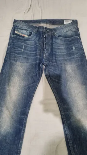 Calça diesel 44