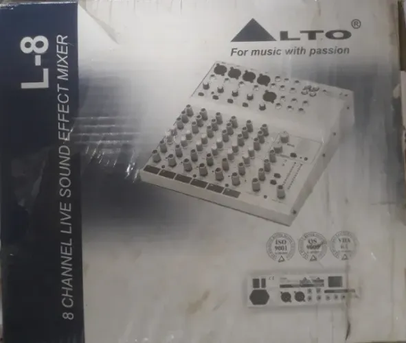 Mesa mix 8 canais marca ALTO L-8 controle de mixagem de 8 canais efeitos DIGITAIS semi-nov