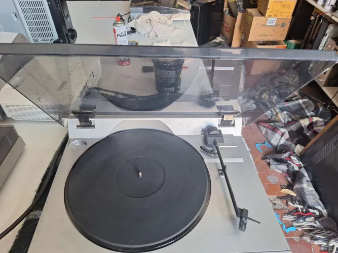 Toca discos Akai