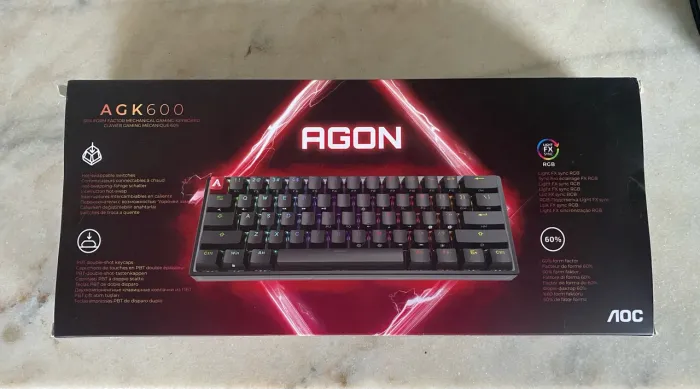 Teclado mecânico novo na caixa