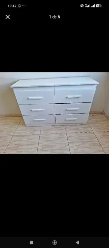 Cômoda com 6 gaveta