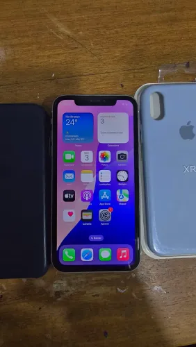 iPhone XR
