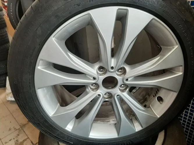 Roda aro 18 Bmw X1 2018 Prata original 5x112 Semi Novas