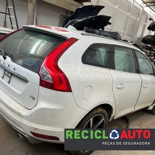 Sucata de volvo xc60 2016 para retirada de peças 