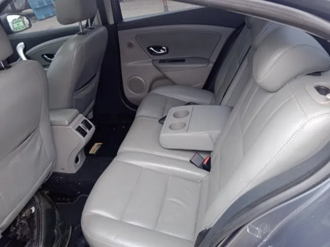 sucata de renault fluence 2013 2.0 auto para retirada de peças