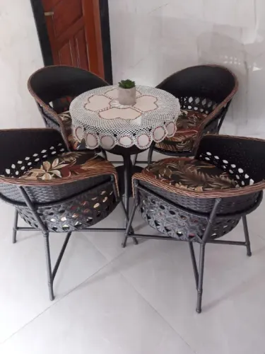 Mesa para área externa e interna 