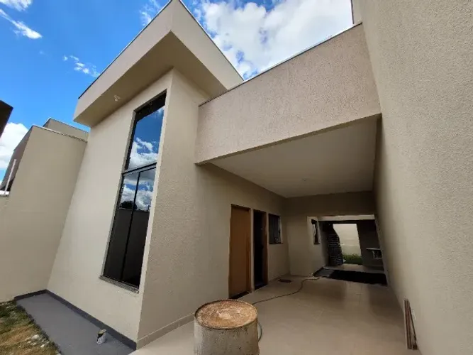 Casa Vila Norte com 2 Quartos, 1 Suíte, Moderna, Pé direito Duplo, Anápolis - Go