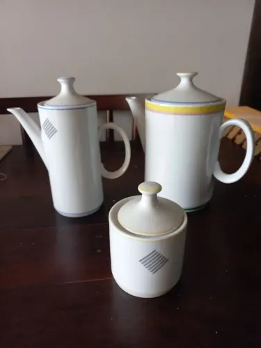 Bules chá, café e açucareiro porcelana antigos