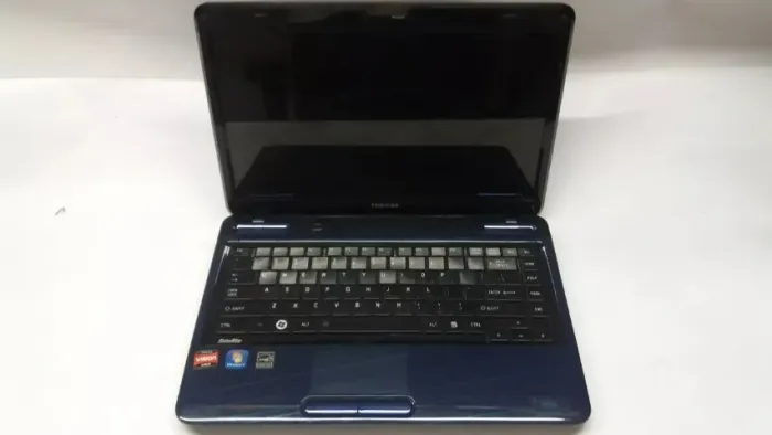 Notebook Toshiba Satelite L645d-s4033 Com Defeito