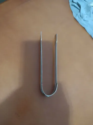 Pegador de gelo em metal prateado