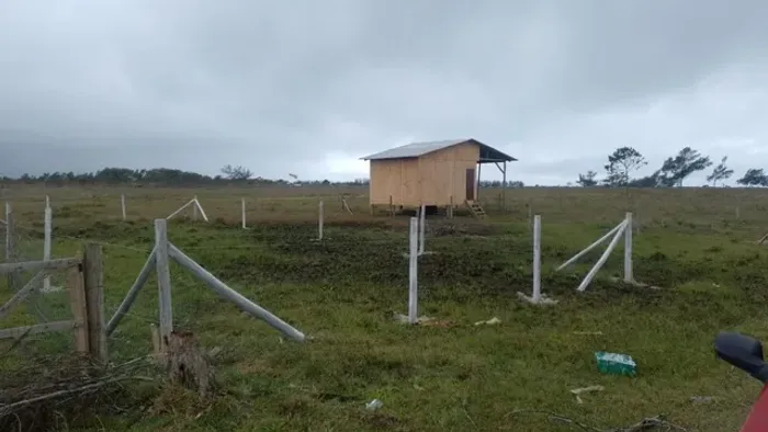 Terreno escriturado no Arpoador SC