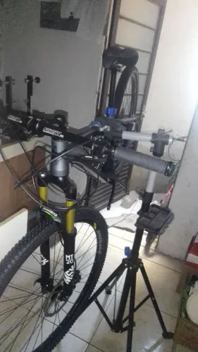 Bike nova First lunix 13 velocidades.                                                  