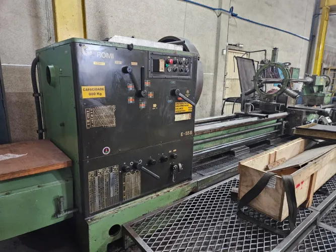 Torno Romi E55B