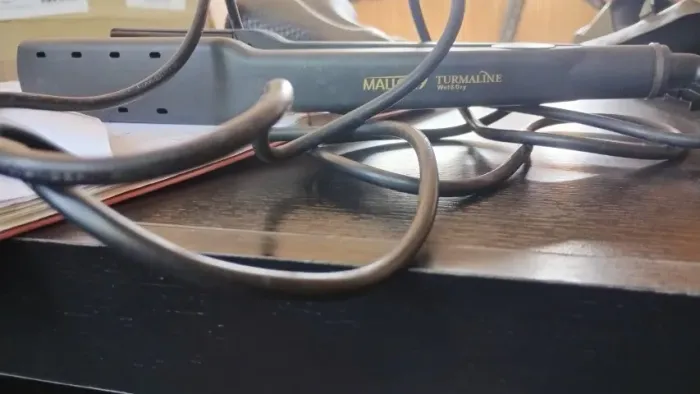 PRANCHA CHAPINHA DE CABELO MALLORY TURMALINE WET&DRY