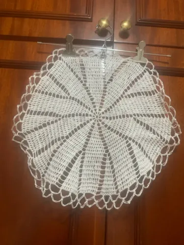 2 toalhinhas de crochê, 45cm de diâmetro, novas