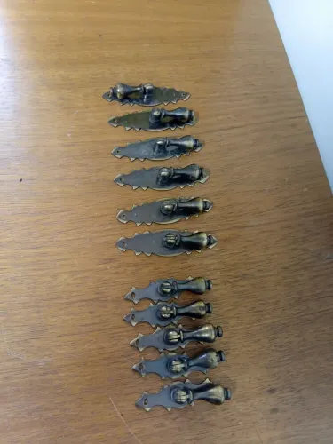 Puxadores de gaveta antigo