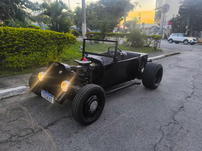 Vendo hot rod t bucket , cabine 1919 de lata 