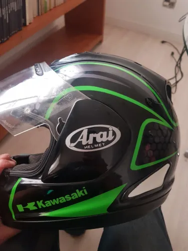 Capacete Arai Kawasaki Starling Design