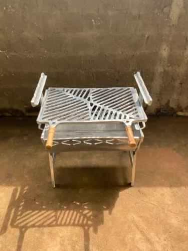 Churrasqueira XG de Alumínio