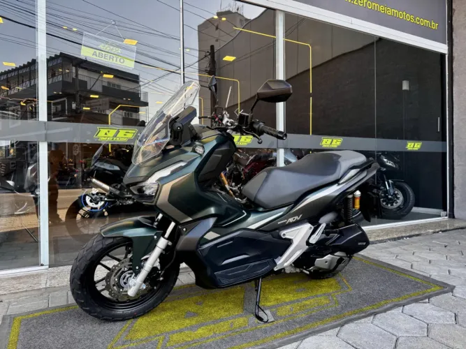 HONDA ADV 150