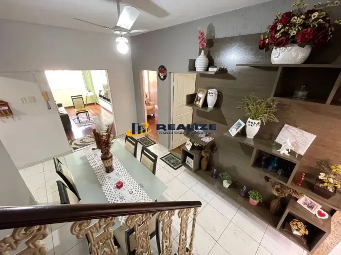 "" A L U G O "" Com Modulados  Logísticas Porto Açu  Magnifica Casa Turf 04 Qtos Lado TV R