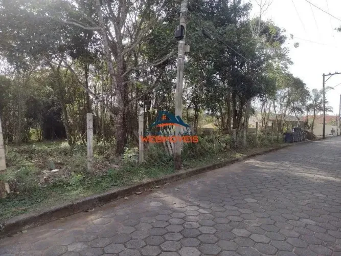 Terreno à venda em condomínio de luxo em Cotia-SP, no bairro Chácara Rincão - 1.000,00 m²