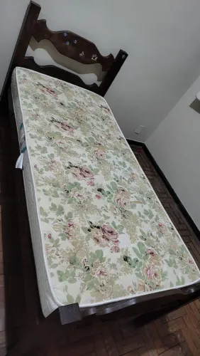 Cama solteiro 