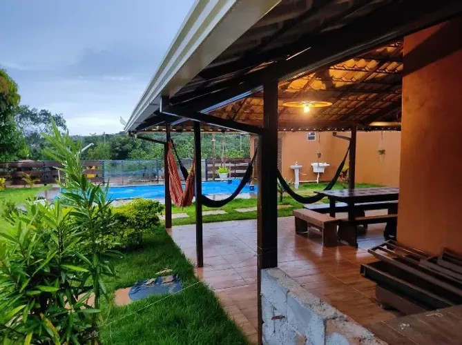 Sítio porteira fechada de 1.600m² entre Almeida e Serra do Cipó, com escritura e registro.