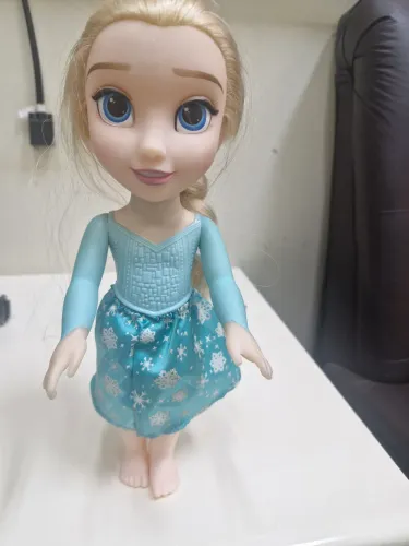 Boneca Elsa Frozen Disney