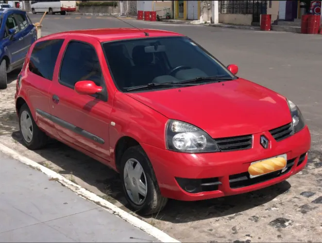 Renault Clio Campus Hi-flex 1.0 16V 3P 2010