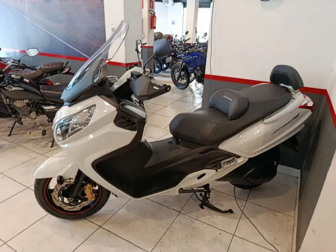 MAXSYM 400 I 2021 ÓTIMO ESTADO TROCO/ MOTO / CARRO