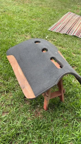 Manta Baixeira Feltro C/ Furos de Ventilação e Reforço Couro P/ Conforto