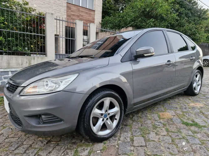 Ford Focus 1.6 S/se/se Plus Flex 8v/16v 5P 2013
