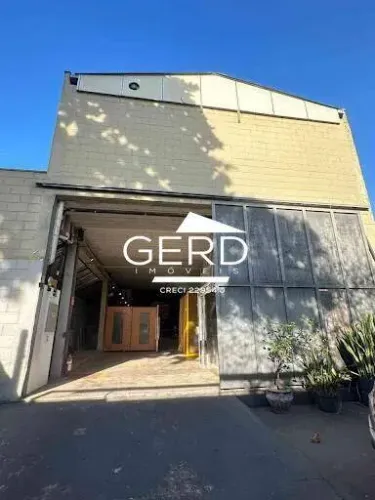 Galpão proximo das Marginais