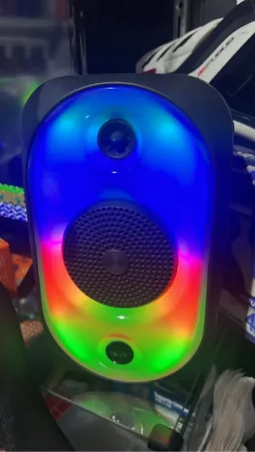 Caixa de Som Bluetooth com LED RGB