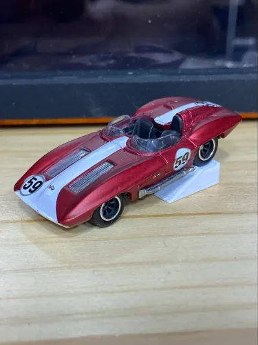 Hotwheels Corvette Stingray GM pneus de borracha