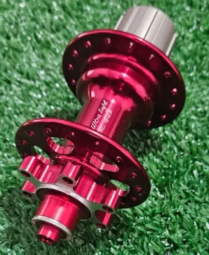 CUBO CASSETE MOB MTB R2 TRASEIRO XC ULTRA LIGHT 32 FUROS DISCO VERMELHO