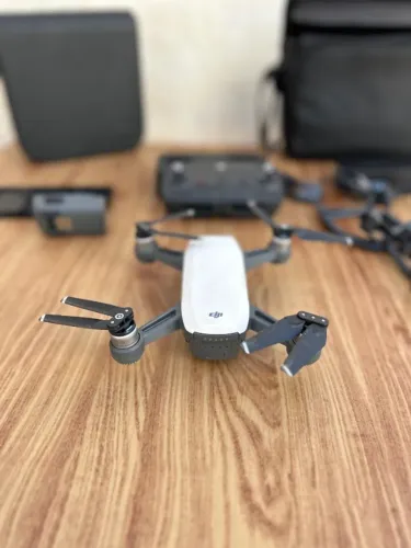 DRONE DJI SPARK