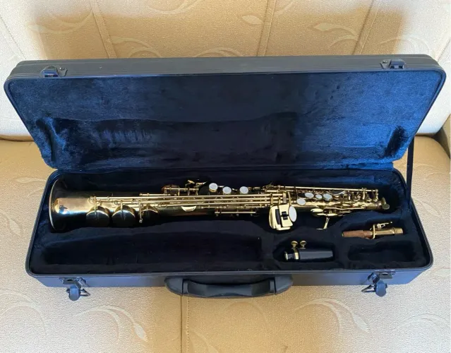 Saxofone Soprano Sib Marca Pearl River 